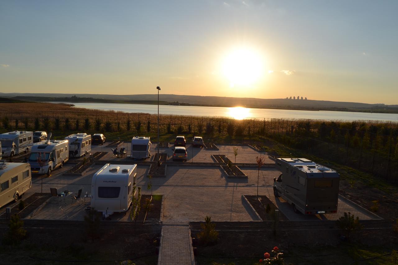 Ulasan Hotel Caravan Camping Анкара Экстерьер фото